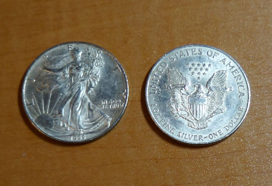 「ワン・ダラー・コイン」”One Dollar Coin” コインマジックに用いられる大サイズの標準コイン | 種明かしだけじゃないマジックの